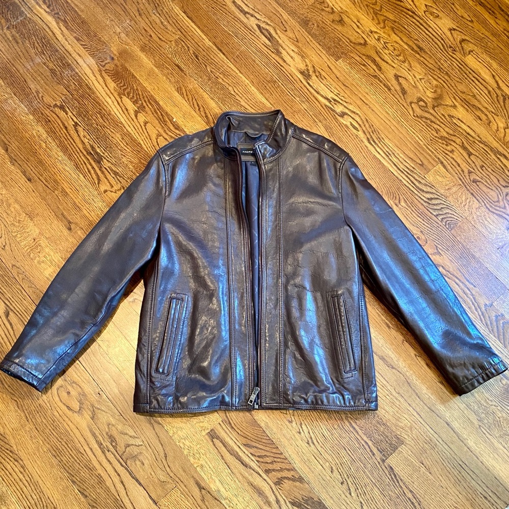 COPY - Andrew Marc leather jacket - mint condition